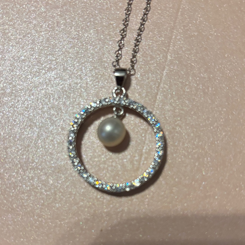 Circle of love necklace